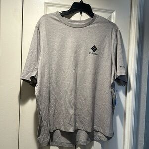 Columbia’s Woman’s North Cascades Relaxed Tee